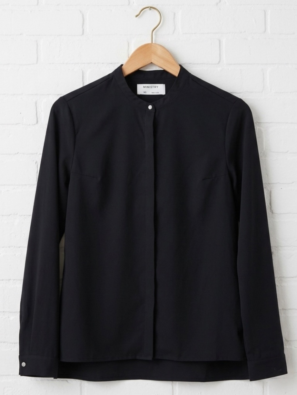 Ministry of Supply Women's Black XS Easier Than Silk Collarless Top Blouse EUC